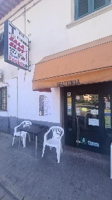 Foto Bar a Calcinaia Fornacette di 80 m² con 2 locali in vendita
