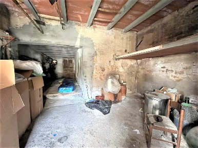 Foto Locale commerciale a Peccioli Centro di 44 m² con 1 locali in vendita