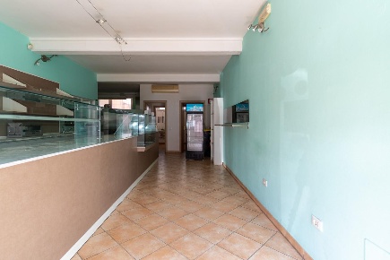 Foto Locale commerciale a Vinci Spicchio-sovigliana di 75 m² con 2 locali