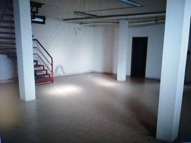 Foto Magazzino a Carrara Perticata, Bonascola, Nazzano di 165 m² in vendita