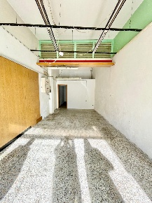 Foto Locale commerciale a Arezzo Giotto di 45 m² con 2 locali in affitto