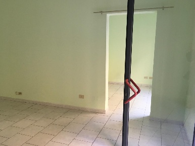 Foto Negozio a Livorno Via Grande - Piazza della Repubblica di 35 m²