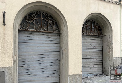 Foto Magazzino a Fucecchio Centro di 60 m² con 2 locali in vendita