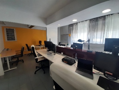 Foto Ufficio a San Giuliano Terme Ghezzano di 115 m² con 3 locali