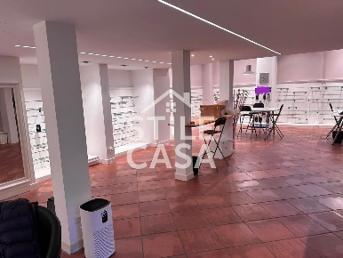 Foto Laboratorio a Firenze Mazzini - Oberdan di 170 m² con 4 locali