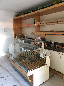 Foto Locale commerciale a Vecchiano Vecchiano Nodica di 32 m² con 1 locali