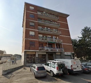 Foto Negozio a Moncalieri Mercato - Santa Maria di 136 m² con 1 locali