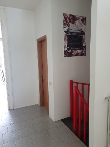 Foto Locale commerciale a Empoli Serravalle - Tinaia di 90 m² con 5 locali