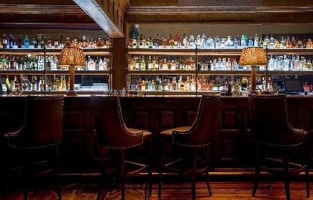 Foto Bar a Montignoso Debbia, Cervaiolo di 60 m² con 2 locali in affitto