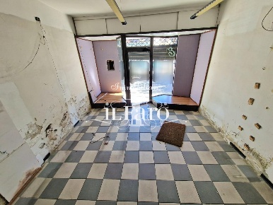 Foto Locale commerciale a Signa San Mauro di 43 m² con 1 locali in vendita
