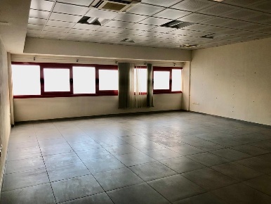 Foto Ufficio a Pisa Ospedaletto di 75 m² con 1 locali in vendita