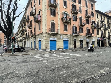 Foto Ristorante a Torino Madonna di Campagna di 250 m² con 8 locali