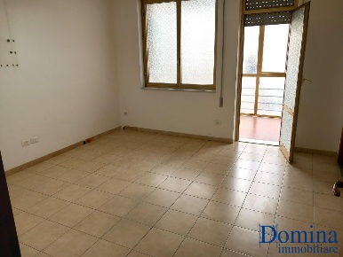 Foto Ufficio a Massa Centro di 110 m² con 5 locali in affitto