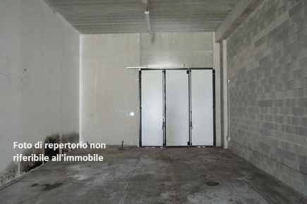 Foto Laboratorio a Cascina Navacchio Nord - Zambra di 30 m² con 1 locali