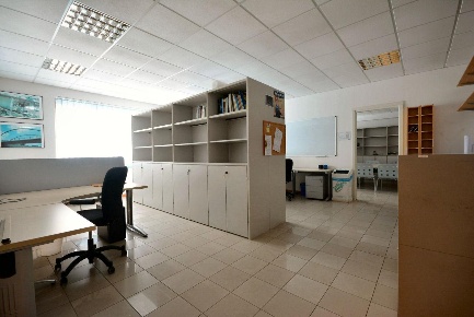 Foto Ufficio a Capannori Verciano - Guamo di 110 m² con 3 locali in vendita