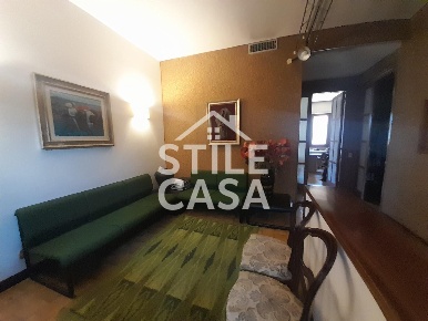 Foto Ufficio a Santa Croce sull'Arno Centro di 112 m² con 6 locali