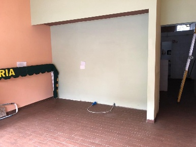 Foto Locale commerciale a Pisa San Francesco di 40 m² con 2 locali