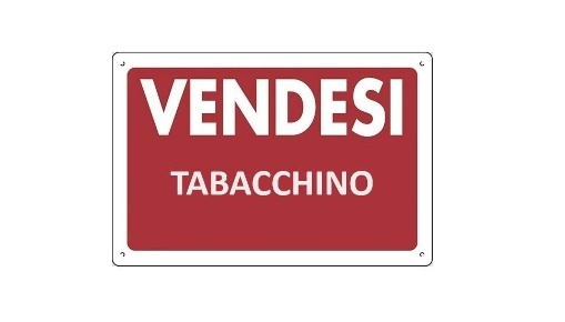 Foto Attività commerciale a Massa Centro di 30 m² con 2 locali in vendita