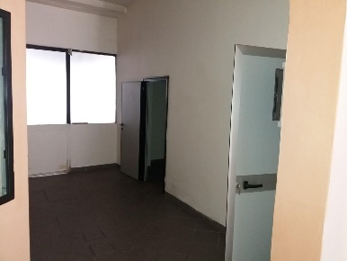 Foto Laboratorio a Empoli Stazione - Agenzia delle Entrate di 120 m²