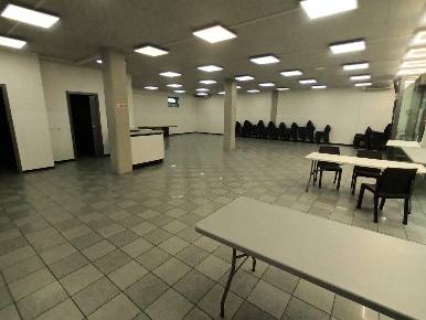 Foto Locale commerciale a Lucca Sant'Anna di 236 m² con 1 locali in affitto