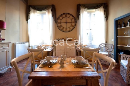 Foto Attività commerciale a Lucca Piazza Napoleone - San Michele di 161 m²