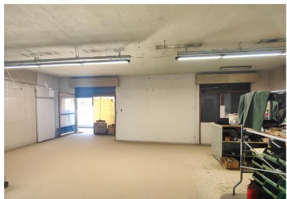 Foto Locale commerciale a Fucecchio Centro di 130 m² con 4 locali