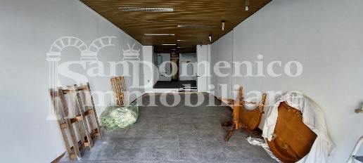 Foto Locale commerciale a Pisa Riglione - Oratoio di 60 m² con 2 locali