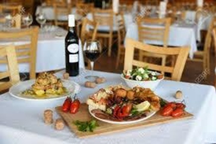 Foto Ristorante a Pisa Centro di 190 m² con 4 locali in vendita