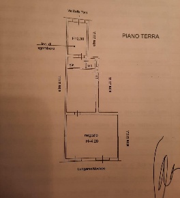 Foto Locale commerciale a Pisa San Francesco di 130 m² con 3 locali