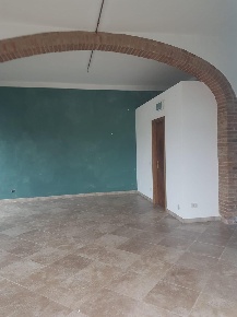 Foto Locale commerciale a Chiusdino di 44 m² con 1 locali in vendita
