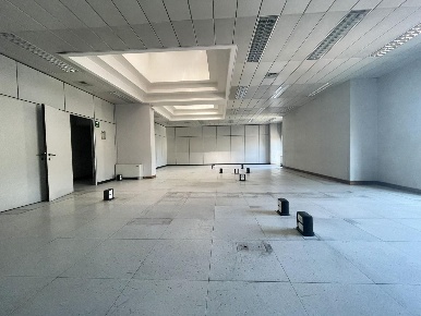 Foto Ufficio a Siena San Prospero di 530 m² con 12 locali in affitto