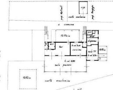 Foto Locale commerciale a Cecina Mazzanta di 200 m² con 4 locali in vendita
