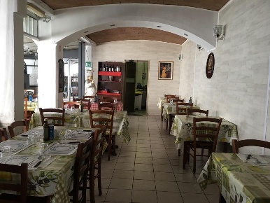 Foto Ristorante a Torino Falchera di 150 m² con 3 locali in vendita