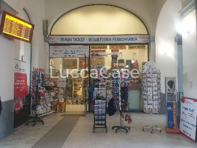 Foto Attività commerciale a Lucca San Concordio di 30 m² con 1 locali