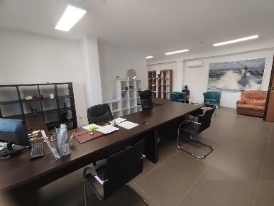 Foto Ufficio a Bientina Centro di 84 m² con 1 locali in affitto
