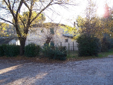 Foto Hotel a Campagnatico di 850 m² con 18 locali in vendita
