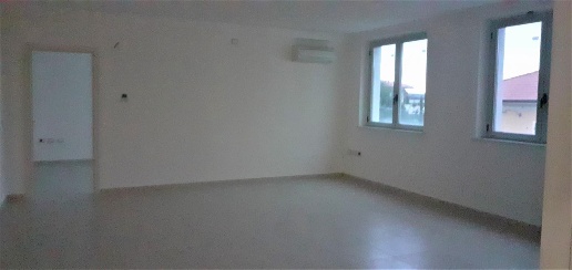 Foto Ufficio a Massa Centro di 40 m² con 1 locali in vendita