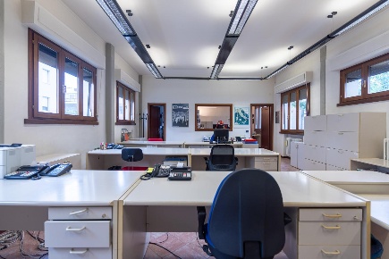 Foto Ufficio a Empoli San Rocco - Lungarno di 110 m² con 3 locali