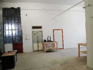 Foto Locale commerciale a Vicopisano Centro di 70 m² con 2 locali