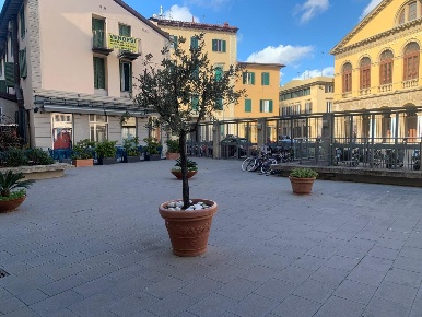Foto Locale commerciale a Livorno Attias - Marconi di 50 m² con 1 locali