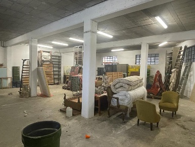 Foto Magazzino a Carrara Avenza di 130 m² con 1 locali in vendita
