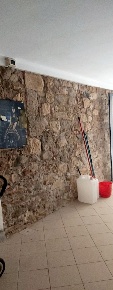 Foto Magazzino a Carrara Centro di 45 m² con 2 locali in vendita