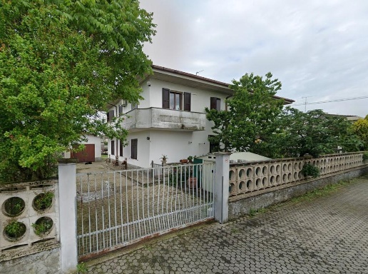 appartamento in vendita a Vigevano in zona Buccella