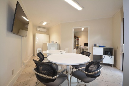 Foto Ufficio a Lucca Sant'Anna di 120 m² con 6 locali in vendita