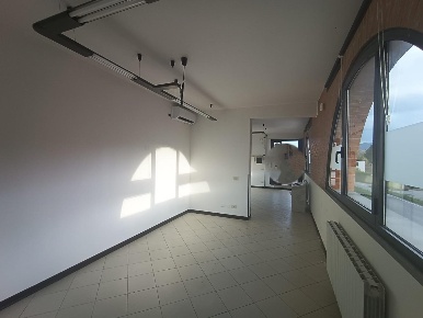Foto Ufficio a Coreglia Antelminelli Piano Di Coreglia Ghivizzano di 55 m²