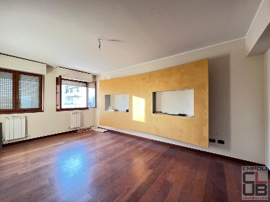 Foto Ufficio a Vinci Spicchio-sovigliana di 110 m² con 4 locali in vendita