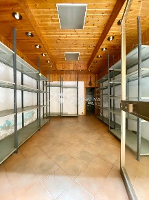 Foto Magazzino a Pisa Santa Maria di 18 m² con 2 locali in vendita