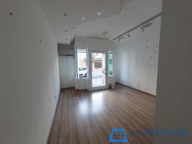 Foto Locale commerciale a Lamporecchio Centro di 24 m² con 1 locali