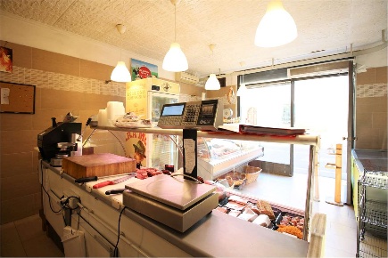 Foto Negozio a Buti Cascine La Croce di 85 m² con 3 locali in vendita