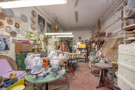 Foto Laboratorio a Bientina Centro di 140 m² con 4 locali in vendita